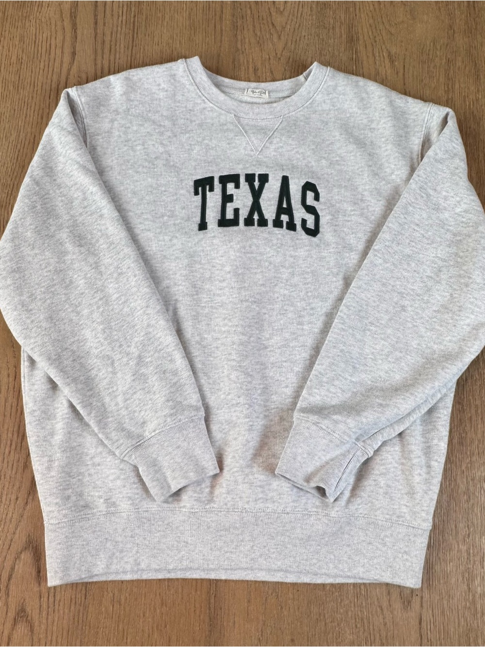 Brandy Melville/John Galt Heather Grey “TEXAS” Crewnecm Sweatshirt